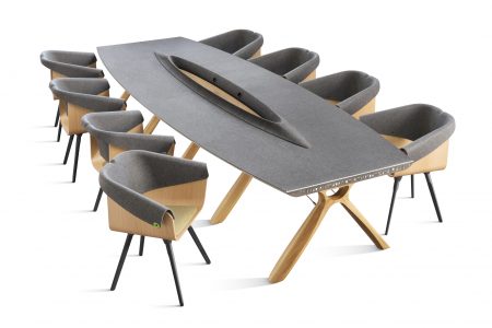 WHALE-BOARDROOM-TABLE-and-WHALE-TAIL-CHAIR-set-tafelstoelen_DSC0159